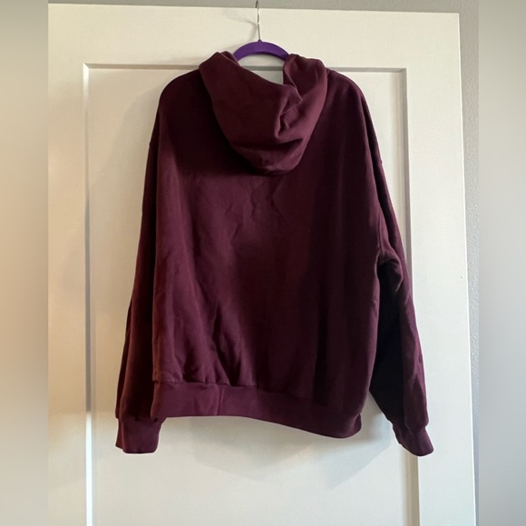 Hollister Hoodie - Picture 2 of 3